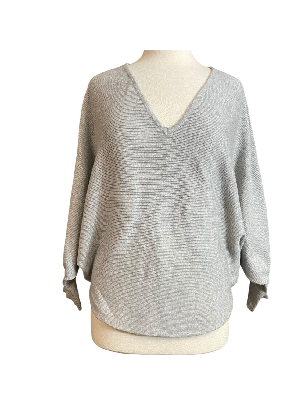 Kerisma Ryu gray ribbed sweater with dolman sleeves small/medium